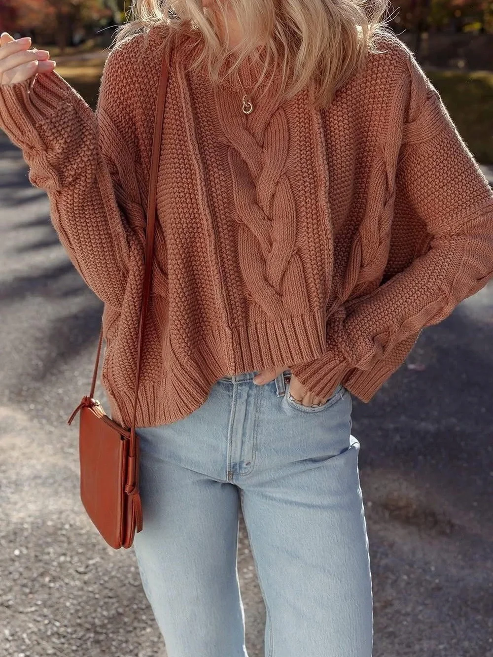 Rust Cable Knit Women's Sweater - Unbranded